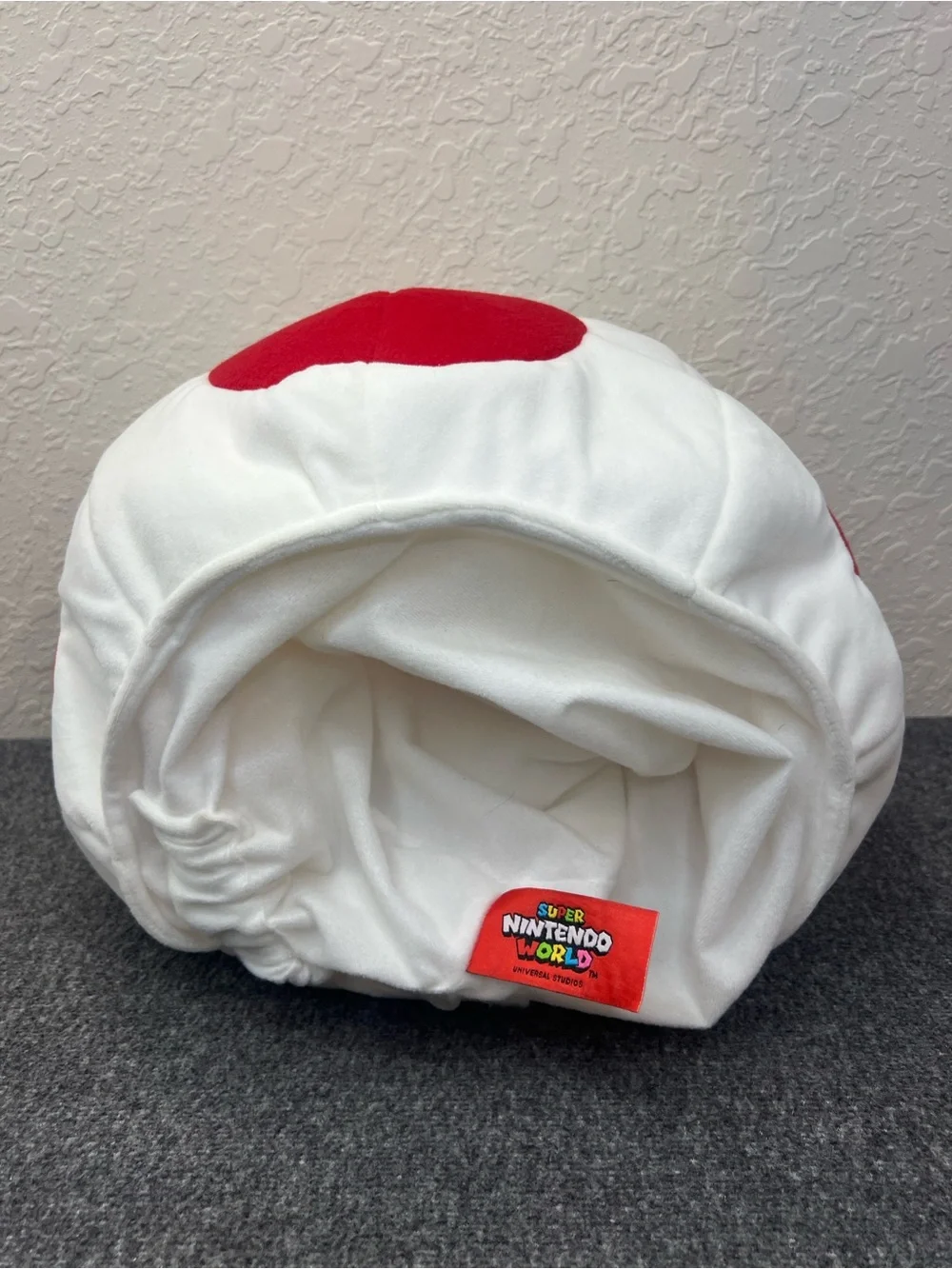 Universal Studios - Super Nintendo Mario World Toad Hat Plush Cosplay Mushroom